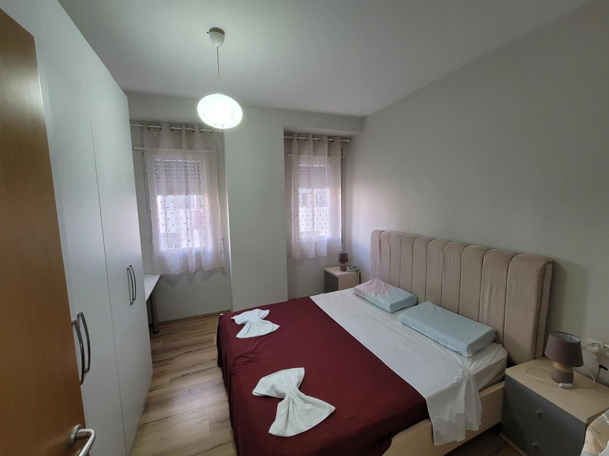 Haris Hotel Vlore Bagian luar foto